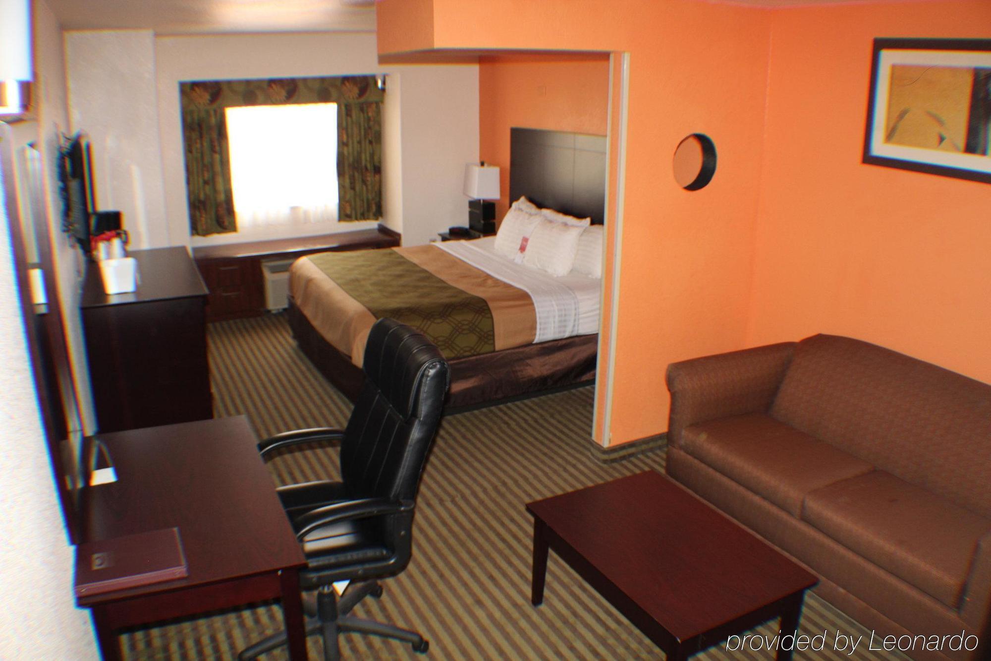 Econo Lodge Inn & Suites Natchitoches Eksteriør billede